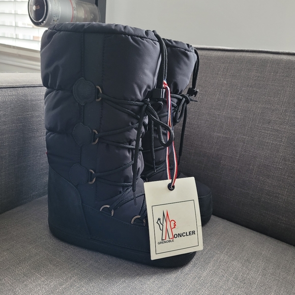 Sold - Moncler Moon Boots - Picture 2 of 7